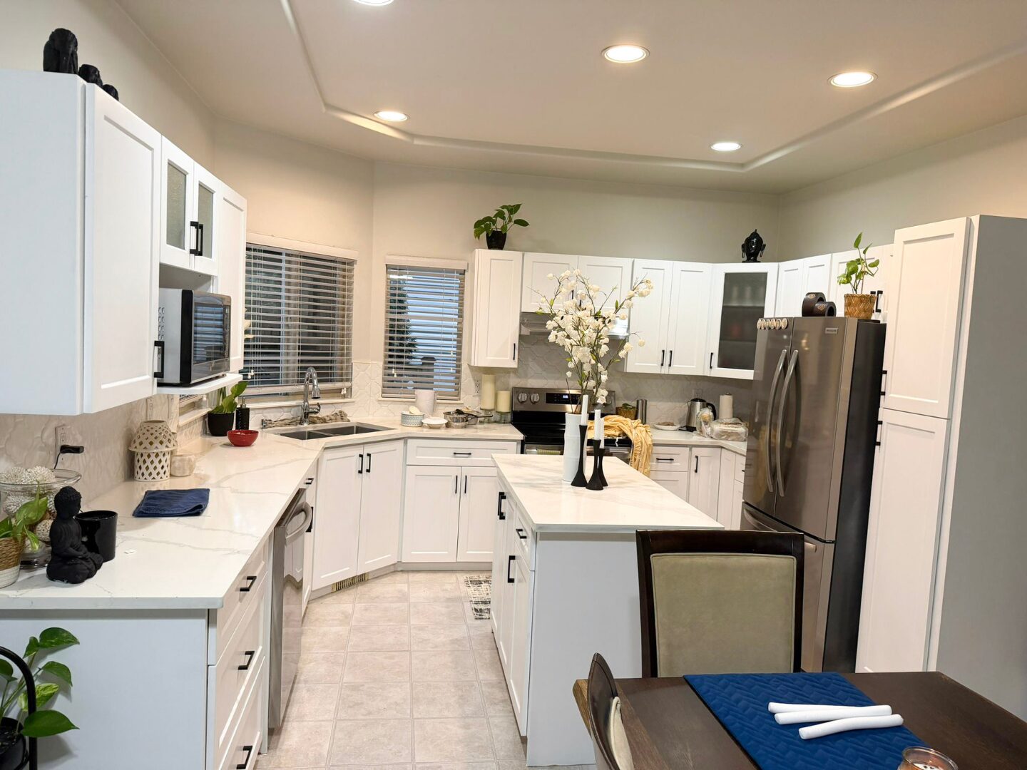 Red and Green Playful Merry Christmas Instagram Post (1024 x 1024 px) (1440 x 1080 px) (2)